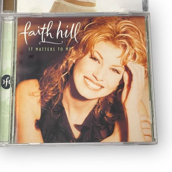 Vintage CD Lot of 4 Country Music Women Artists Reba Trisha Faith Shania GUC - Picture 5 of 11